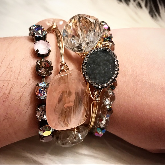 ⭐️LAST! Handmade Champagne Wire Wrapped Bangle - Picture 3 of 7